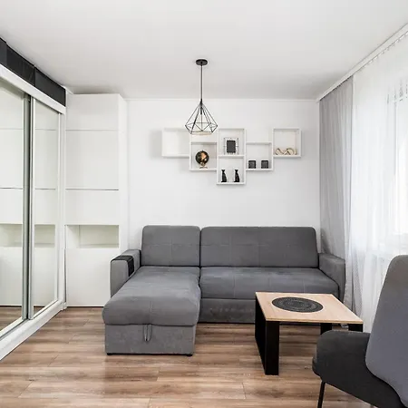 Park Tysiaclecia Grey Studio * Cracovia